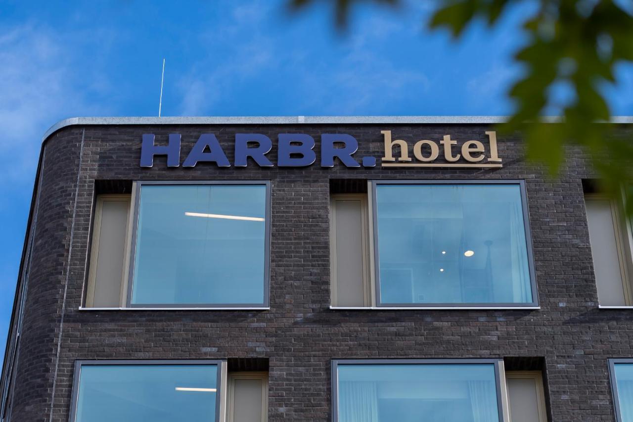 Harbr.