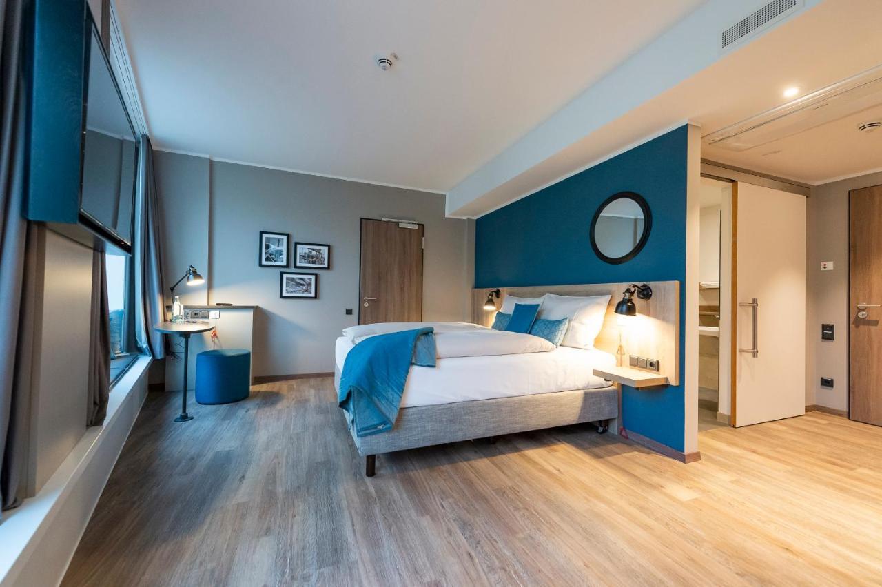 Hotel Harbr. 3*